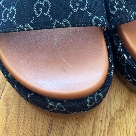 Gucci sz EU 45 US 11.5 denim slide sandals excellent pre owned condition - Picture 5 of 8
